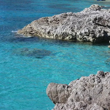 Отель Villaggio Da Ciccio Sul Mare 3*