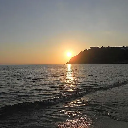 Villaggio Da Ciccio Sul Mare 3*